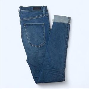 Abercrombie & Fitch Ultra High Rise Jean Legging Size 29/8R Medium Wash